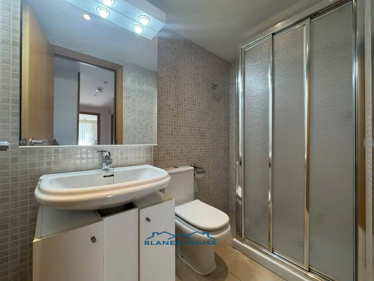 Bathroom of Flat for sale in Blanes  with Heating, Furnished and Balcony