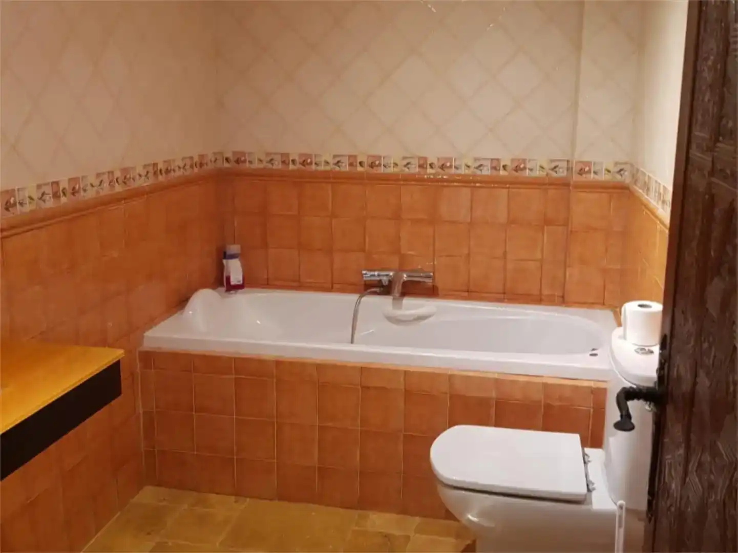 Bany de Pis de lloguer en Padul amb Aire condicionat, Parquet i Traster