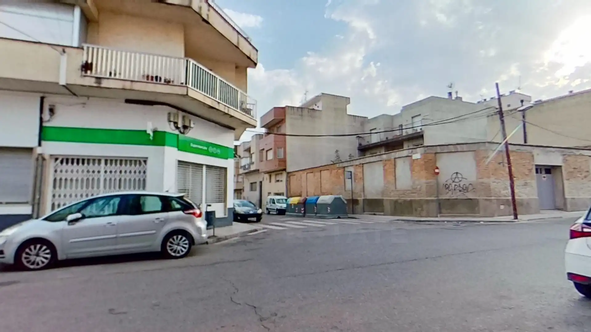 Vista exterior de Local en venta en Roquetes