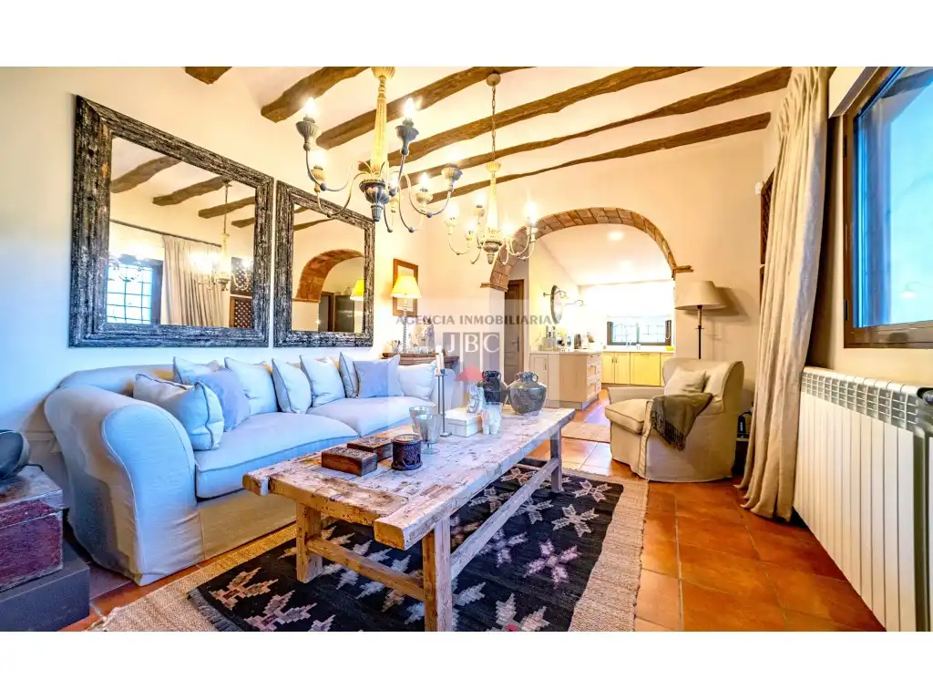 Sala d'estar de Finca rústica en venda en Alcoy / Alcoi amb Jardí privat, Traster i Piscina