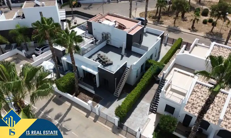 Detached house with pool for sale in Orihuela Costa, imagen 5
