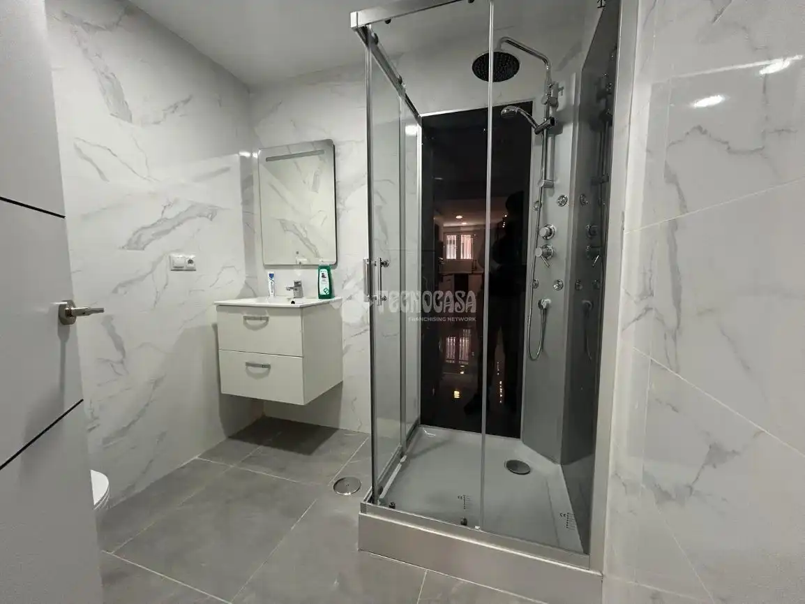Baño de Piso en venta en Puente de Vallecas