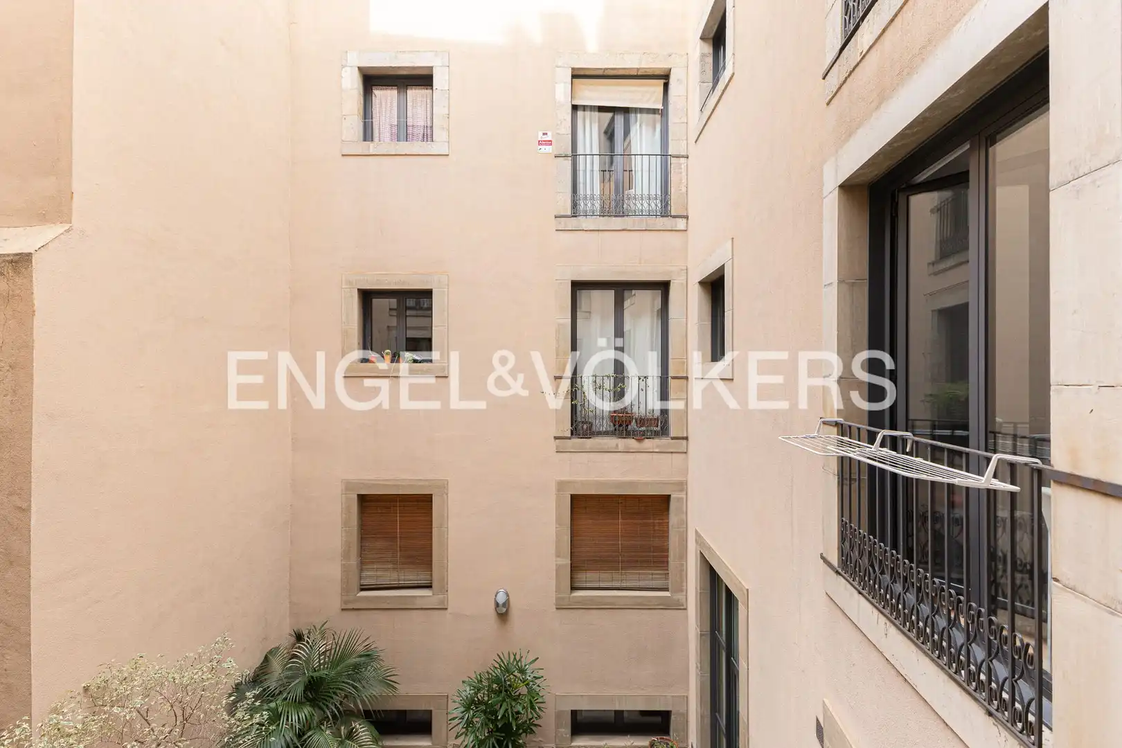 Terraza de Piso en venta en Barcelona con Aire acondicionado, Calefacción y Balcón