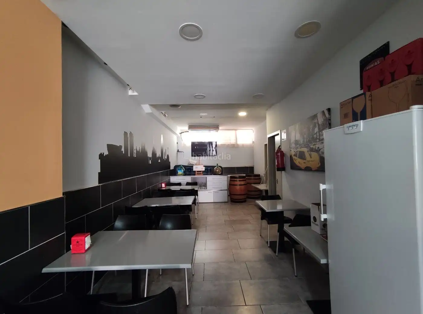 Local comercial de lloguer a Carrer Salvador Espriu 6, imagen 9