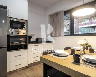 Cuina de Apartament de lloguer en  Barcelona Capital amb Aire condicionat, Calefacció i Moblat