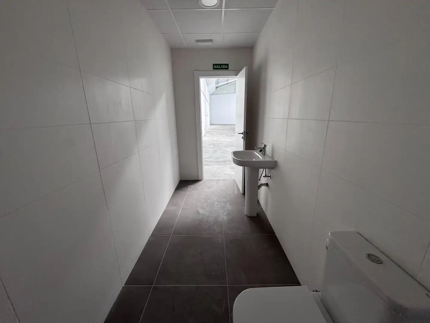 Baño de Nave industrial de alquiler en El Ejido