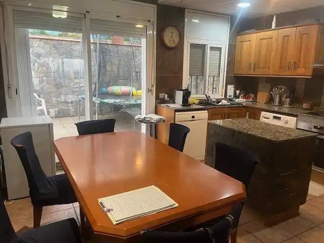 Cocina de Casa o chalet en venta en Abrera con Aire acondicionado, Jardín privado y Parquet