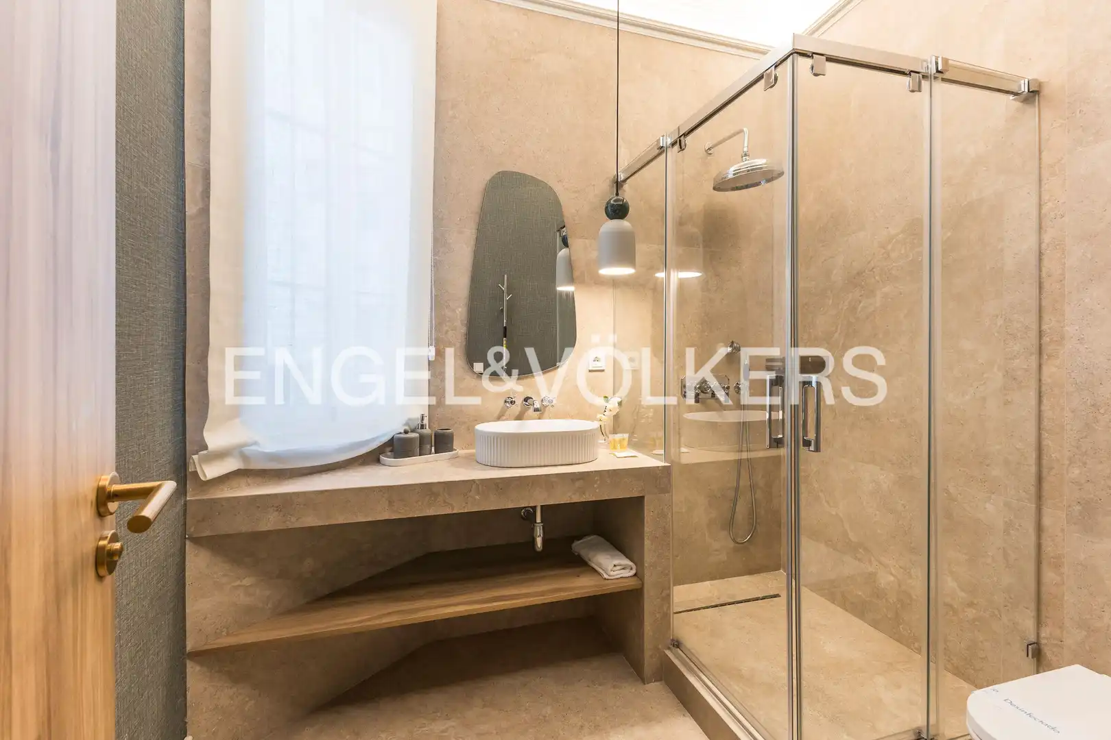 Baño de Apartamento de alquiler en Rivas-Vaciamadrid con Aire acondicionado, Calefacción y Amueblado