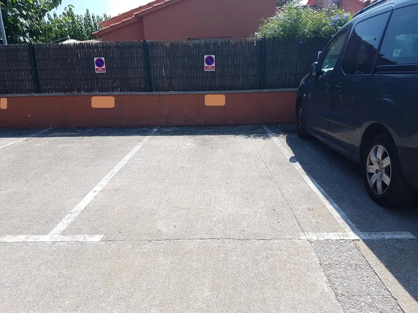 Aparcament de Casa o xalet en venda en Torroella de Montgrí amb Jardí privat i Piscina comunitària