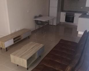 Sala d'estar de Loft de lloguer en Algeciras amb Moblat