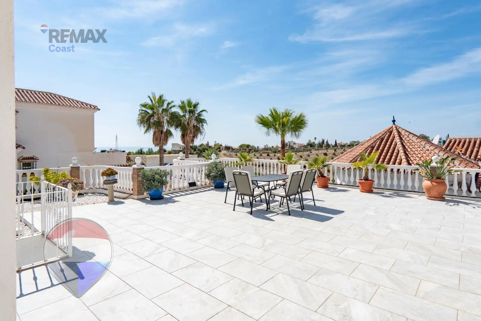 Terrassa de Casa o xalet en venda en Benajarafe