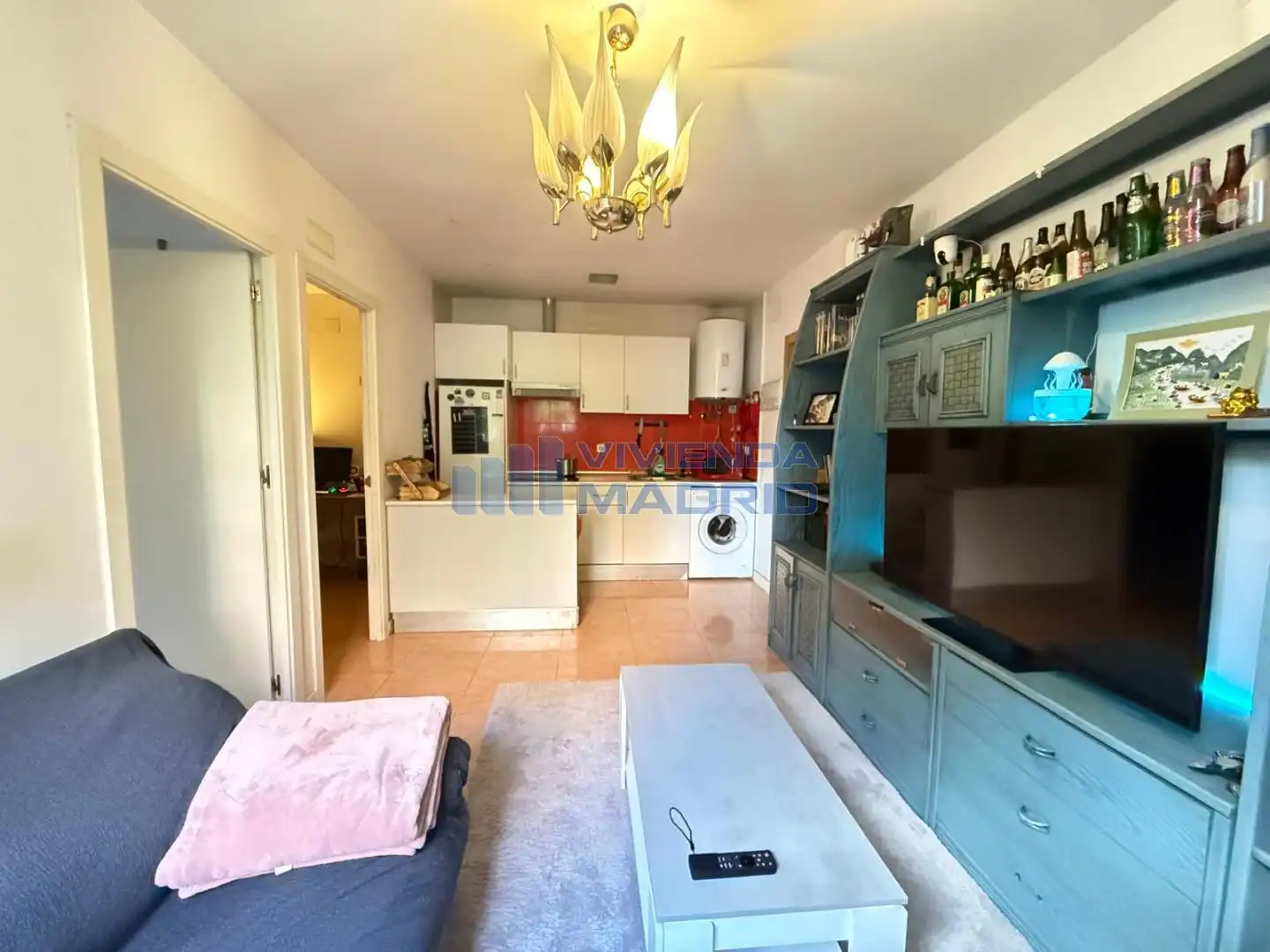 Vista exterior de Piso en venta en Madrid con Calefacción