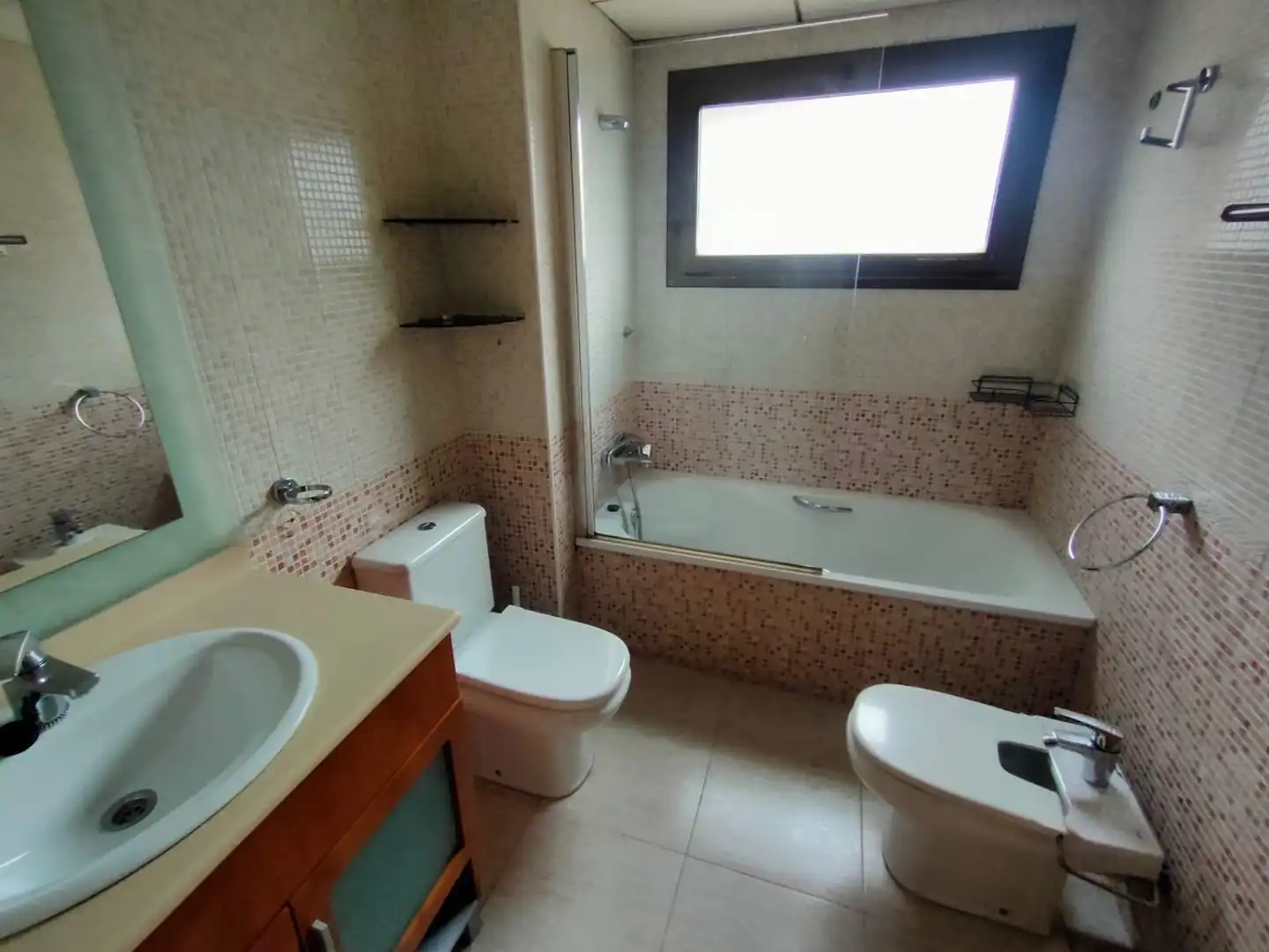 Baño de Piso en venta en Monistrol de Montserrat con Aire acondicionado, Calefacción y Parquet