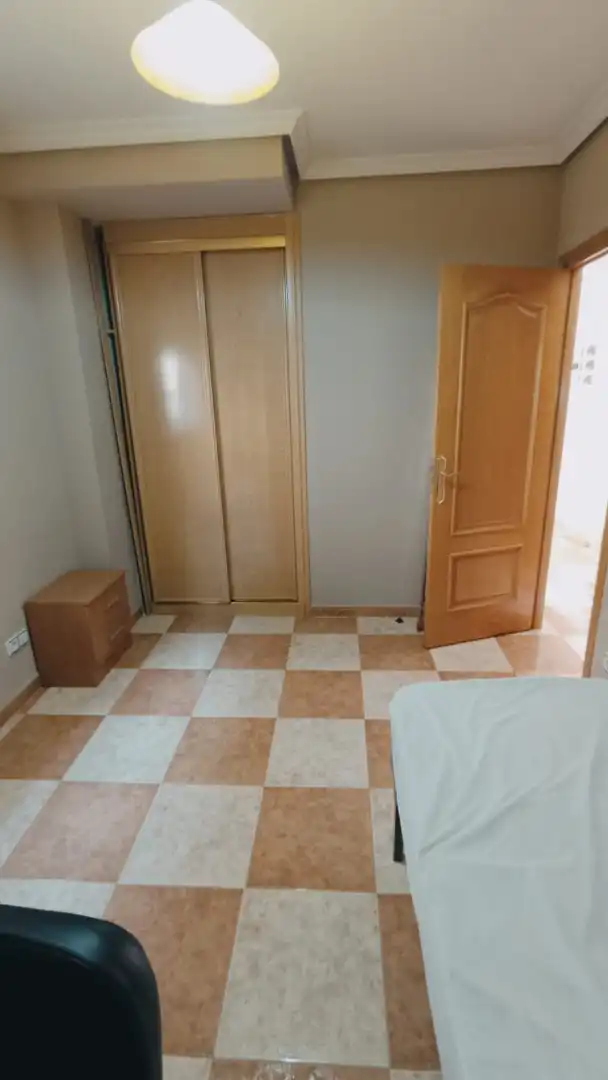 Habitación de Casa adosada en venta en Villaviciosa de Odón con Calefacción, Jardín privado y Parquet