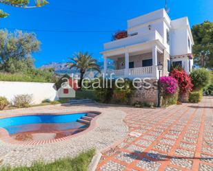 Vista exterior de Casa o xalet en venda en Altea amb Aire condicionat, Terrassa i Piscina