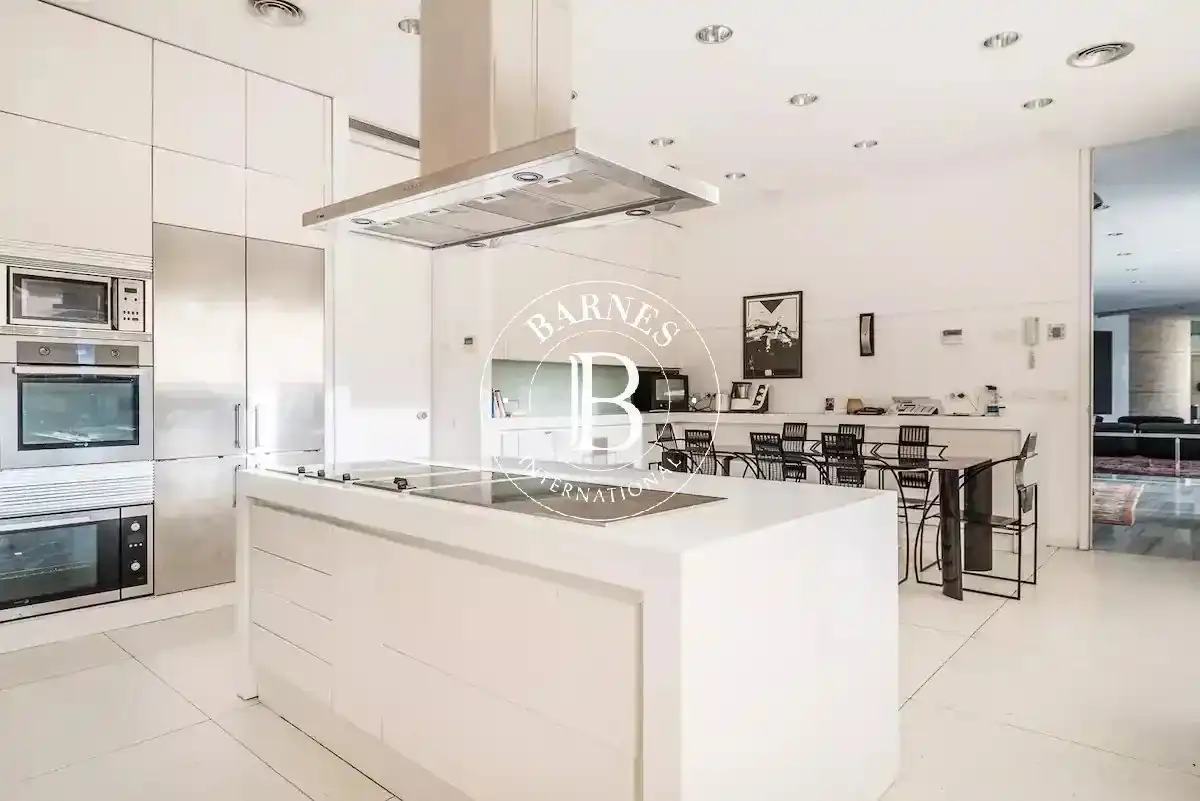Cocina de Casa o chalet de alquiler en Pozuelo de Alarcón con Aire acondicionado, Calefacción y Jardín privado