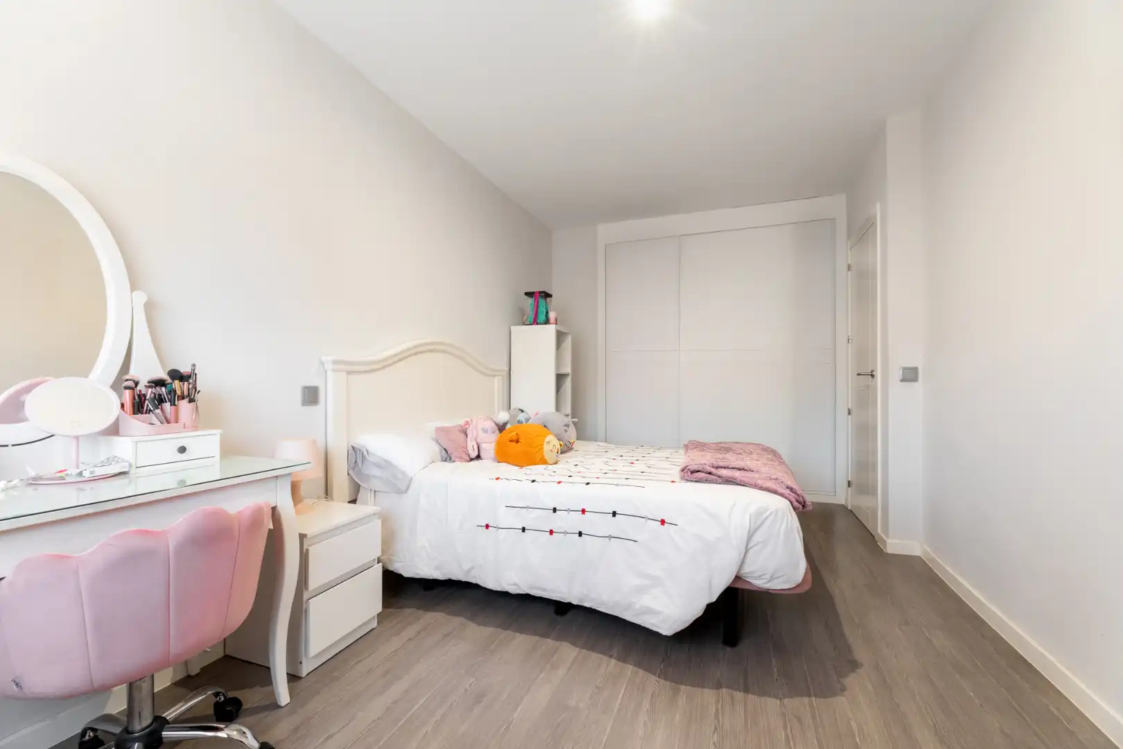 Habitación de Casa adosada en venta en Navalcarnero con Calefacción, Jardín privado y Piscina