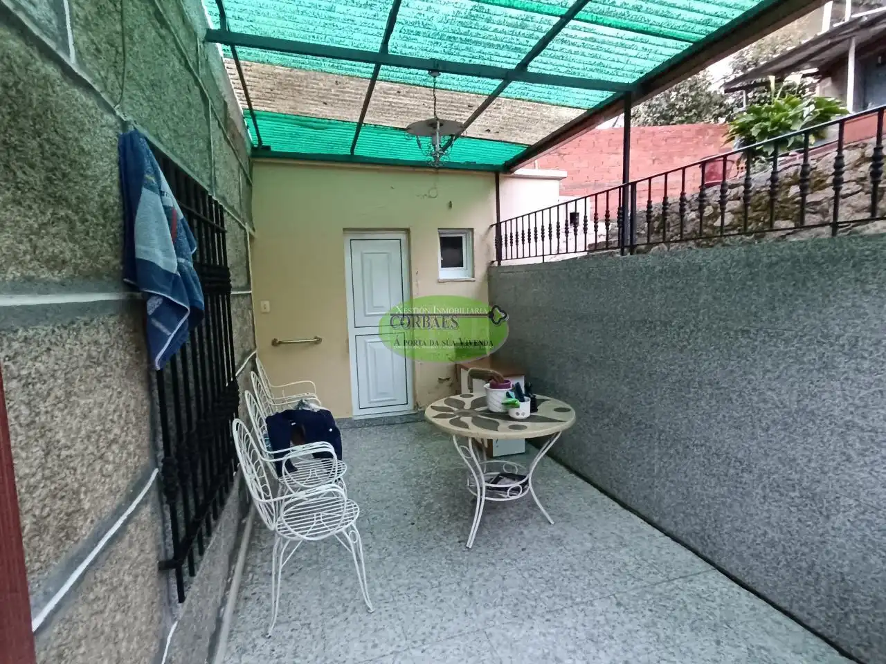 Terrassa de Casa adosada en venda en Ourense Capital  amb Calefacció, Jardí privat i Terrassa