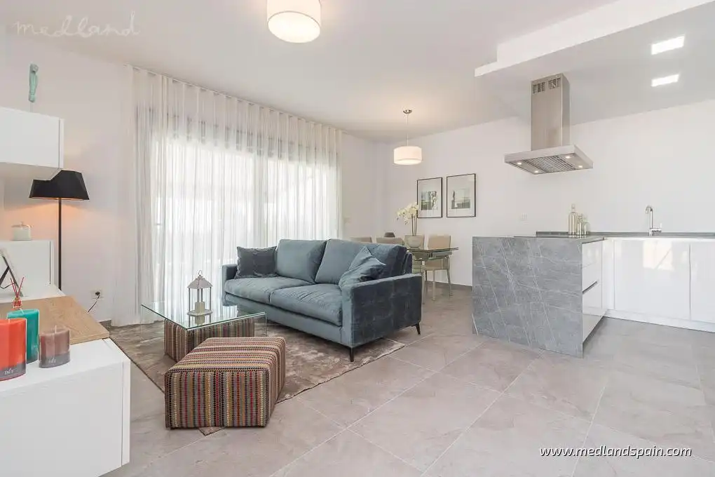 Sala de estar de Apartamento en venta en Torrevieja con Jardín privado, Terraza y Piscina comunitaria