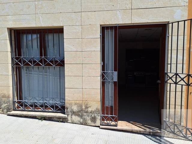 Local comercial en Alquiler en Avenida Mar Del en Creixell