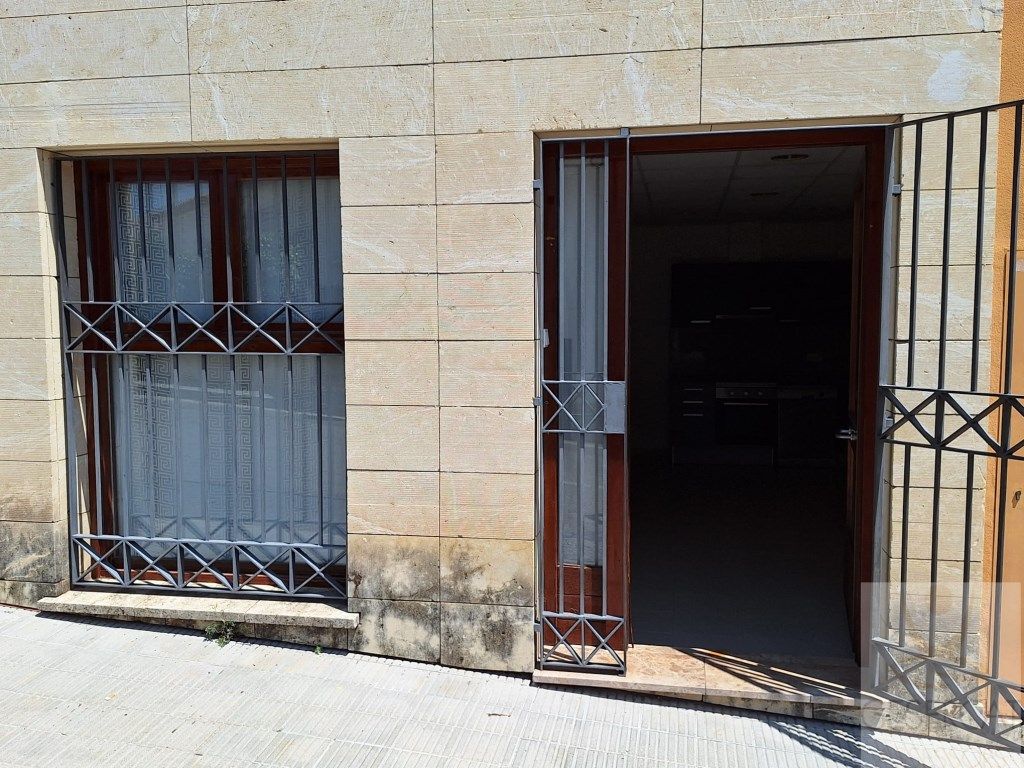 Local de alquiler en Creixell