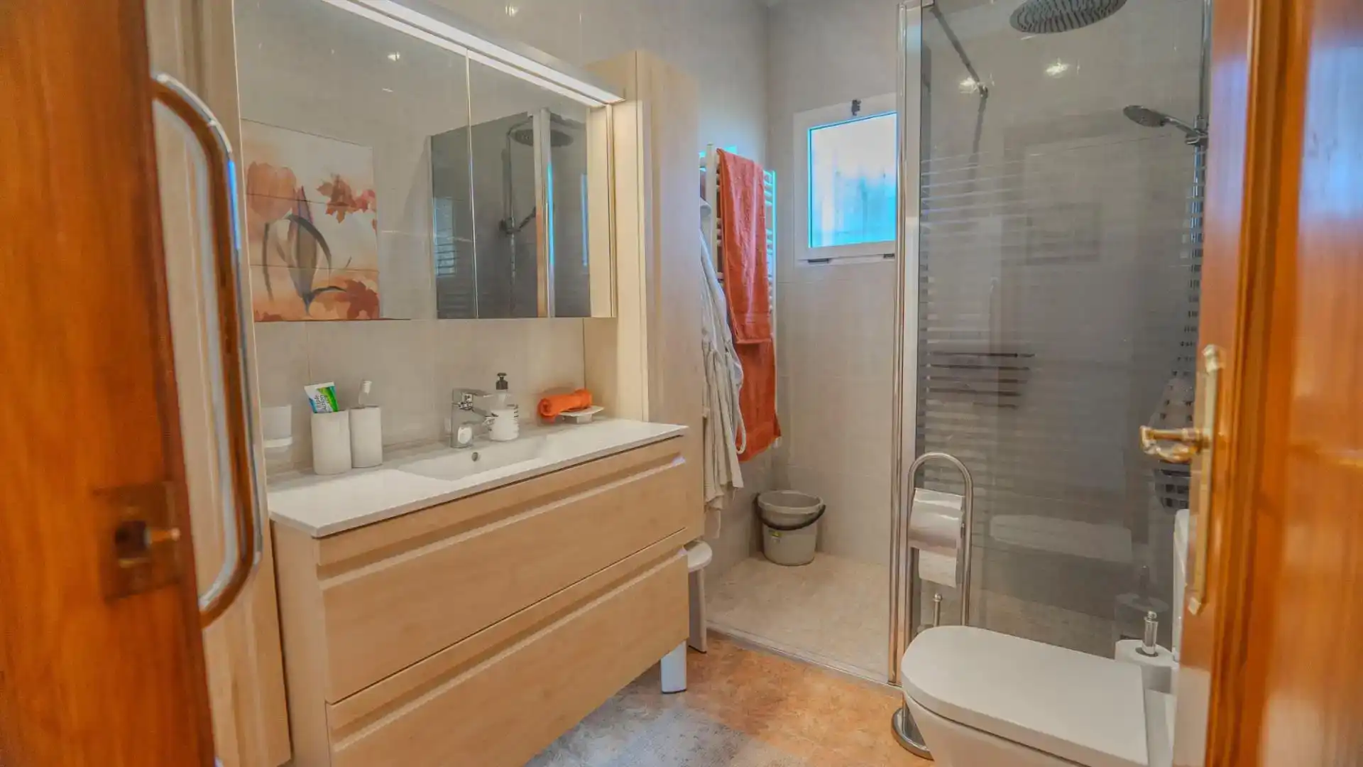 Baño de Piso en venta en Orihuela con Aire acondicionado, Jardín privado y Piscina