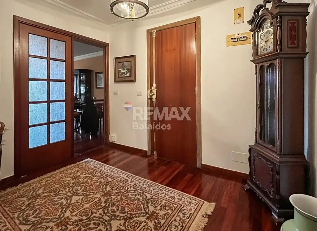 Piso en venta en Vigo  con Calefacción, Parquet y Terraza
