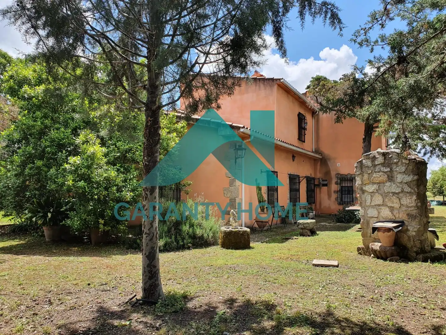 Chalet con piscina en venta en Arroyo de la Luz, imagen 5