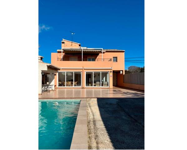 Casa-chalet en Alquiler en Gata de Gorgos