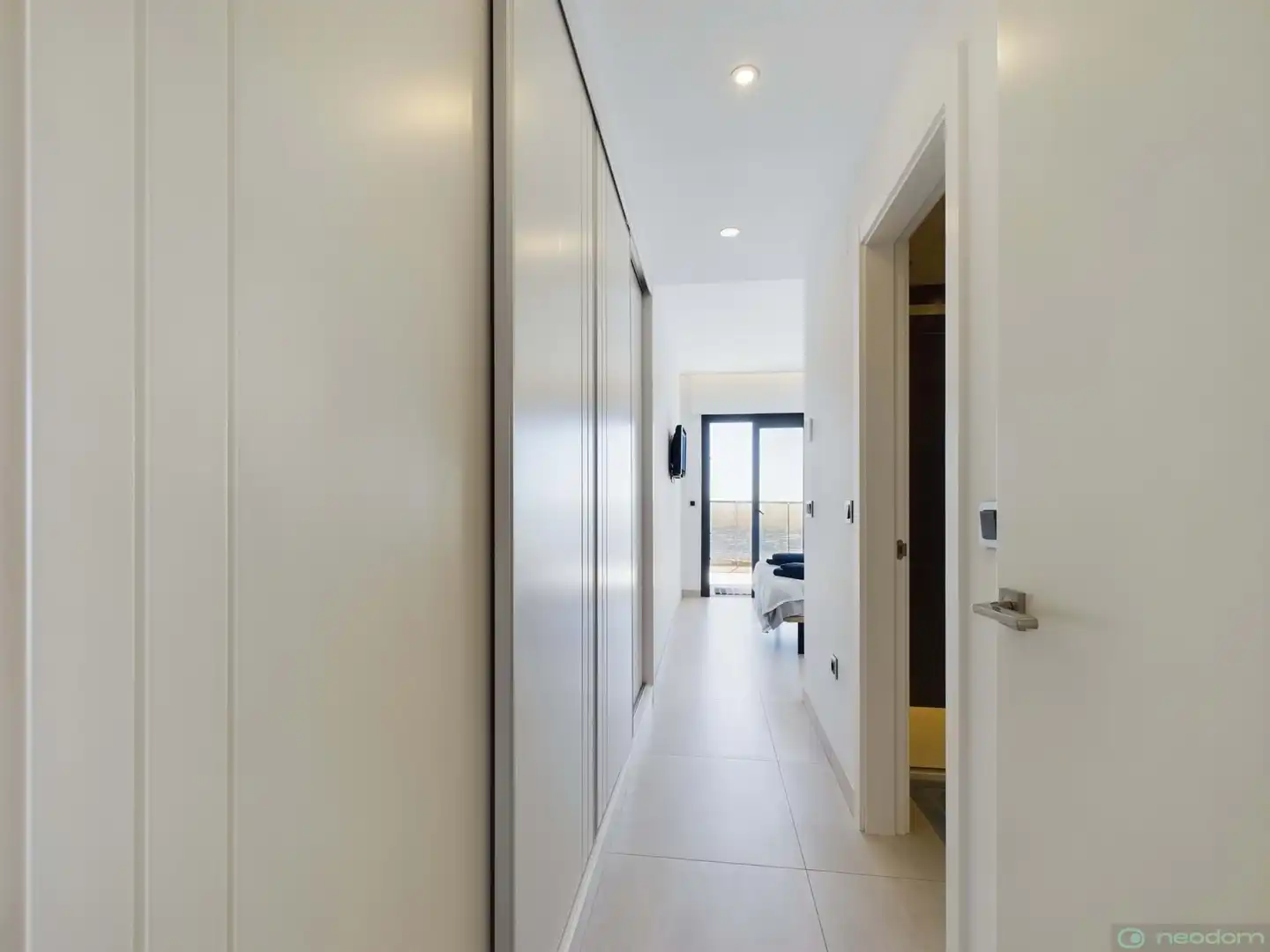 Flat with terrace for sale in Avenida República Argentina, imagen 5
