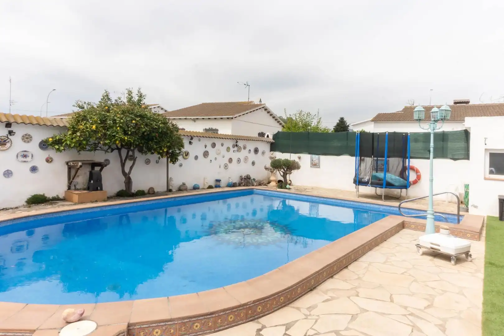 Swimming pool of Houses for sale in Albinyana  with Heating, Balcony and Community pool
