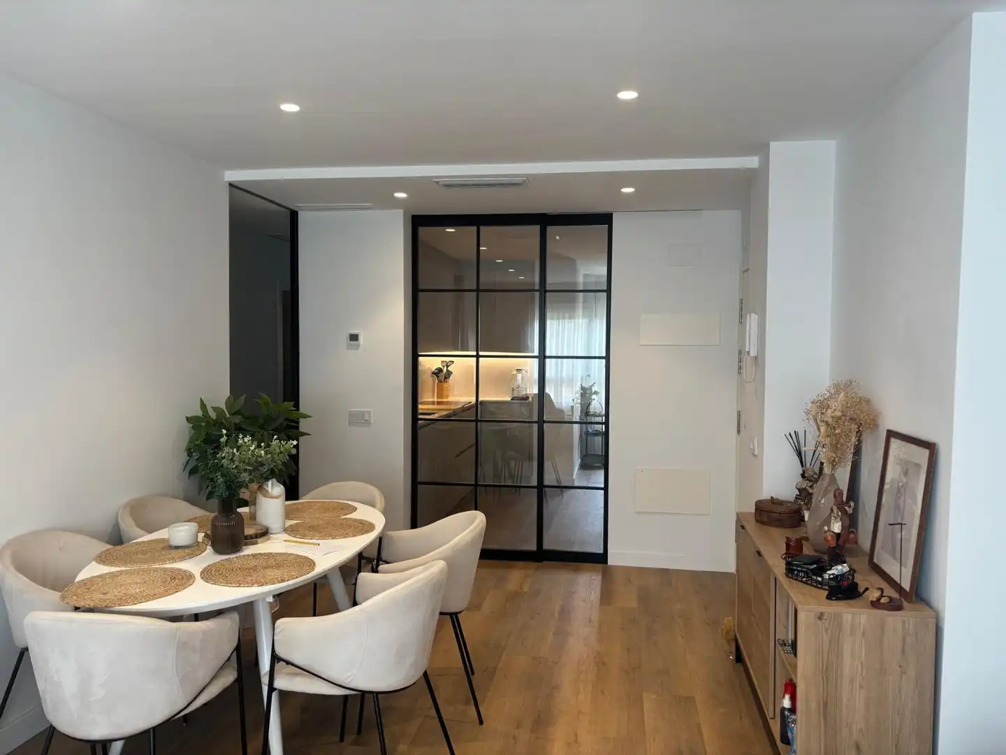 Menjador de Apartament en venda en Málaga amb Terrassa i Balcó
