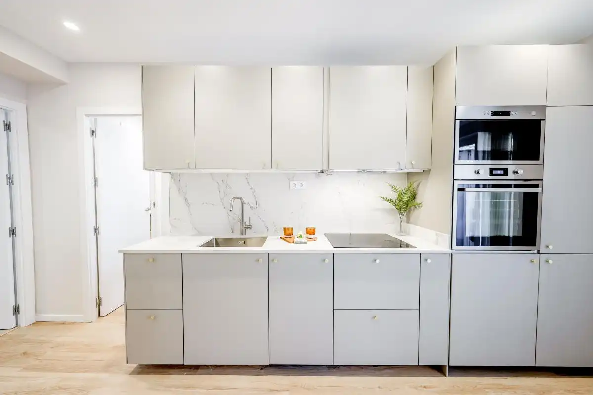 Cocina de Piso en venta en Madrid con Aire acondicionado, Calefacción y Jardín privado