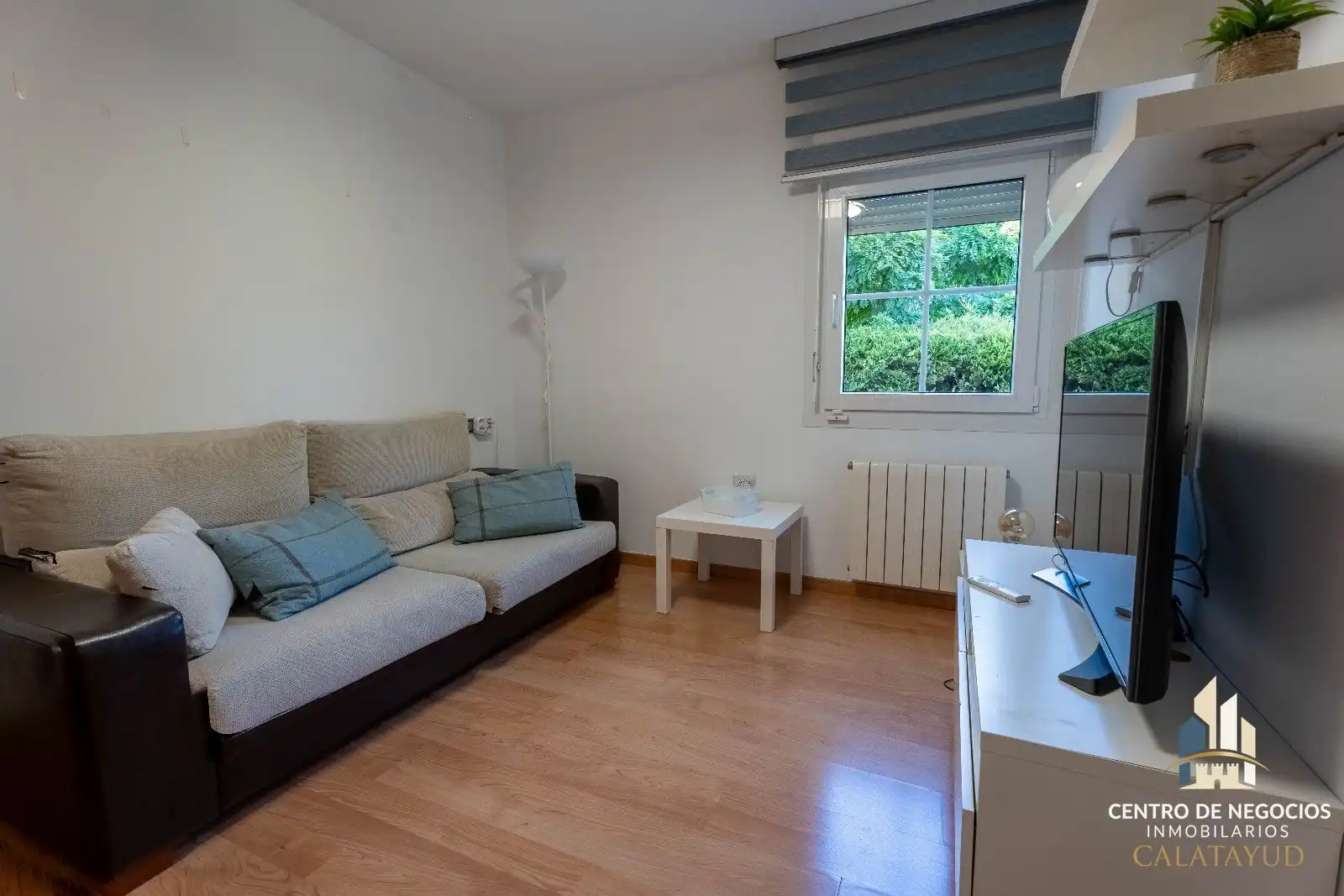 Sala d'estar de Casa o xalet en venda en Calatayud amb Aire condicionat, Calefacció i Parquet
