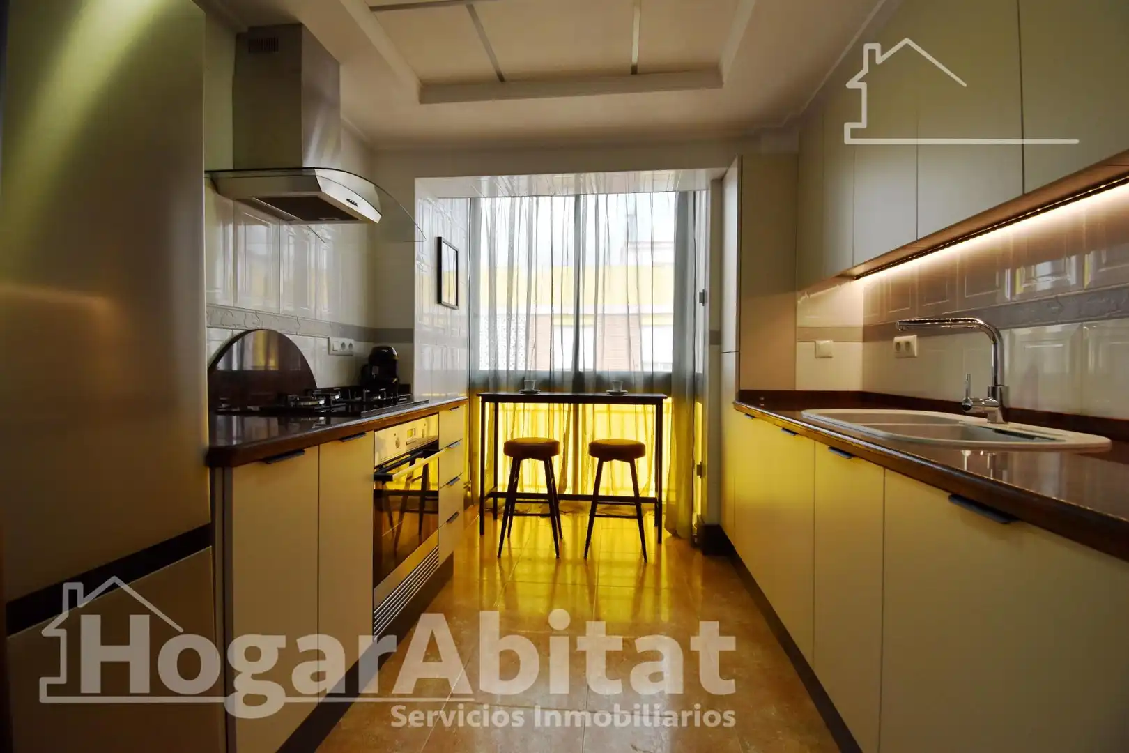 Kitchen of Flat for sale in Cullera  with Air Conditioner, Terrace and Furnished