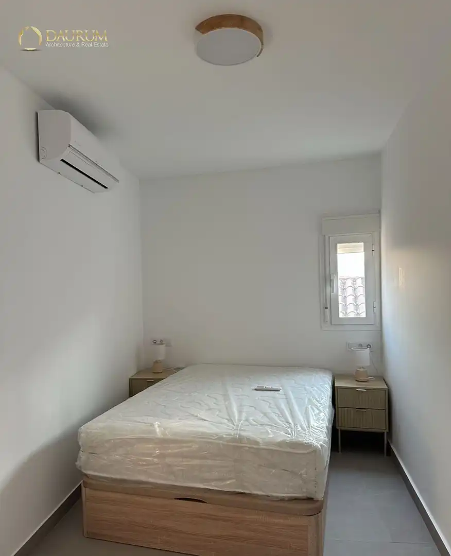 Dormitori de Casa o xalet en venda en Utrera amb Aire condicionat, Calefacció i Terrassa