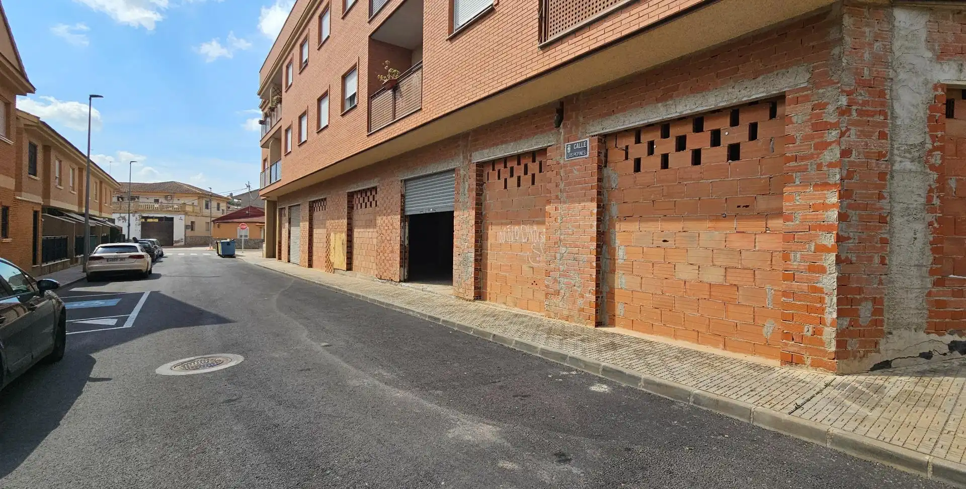 Locale commerciale in vendita a Beniel
