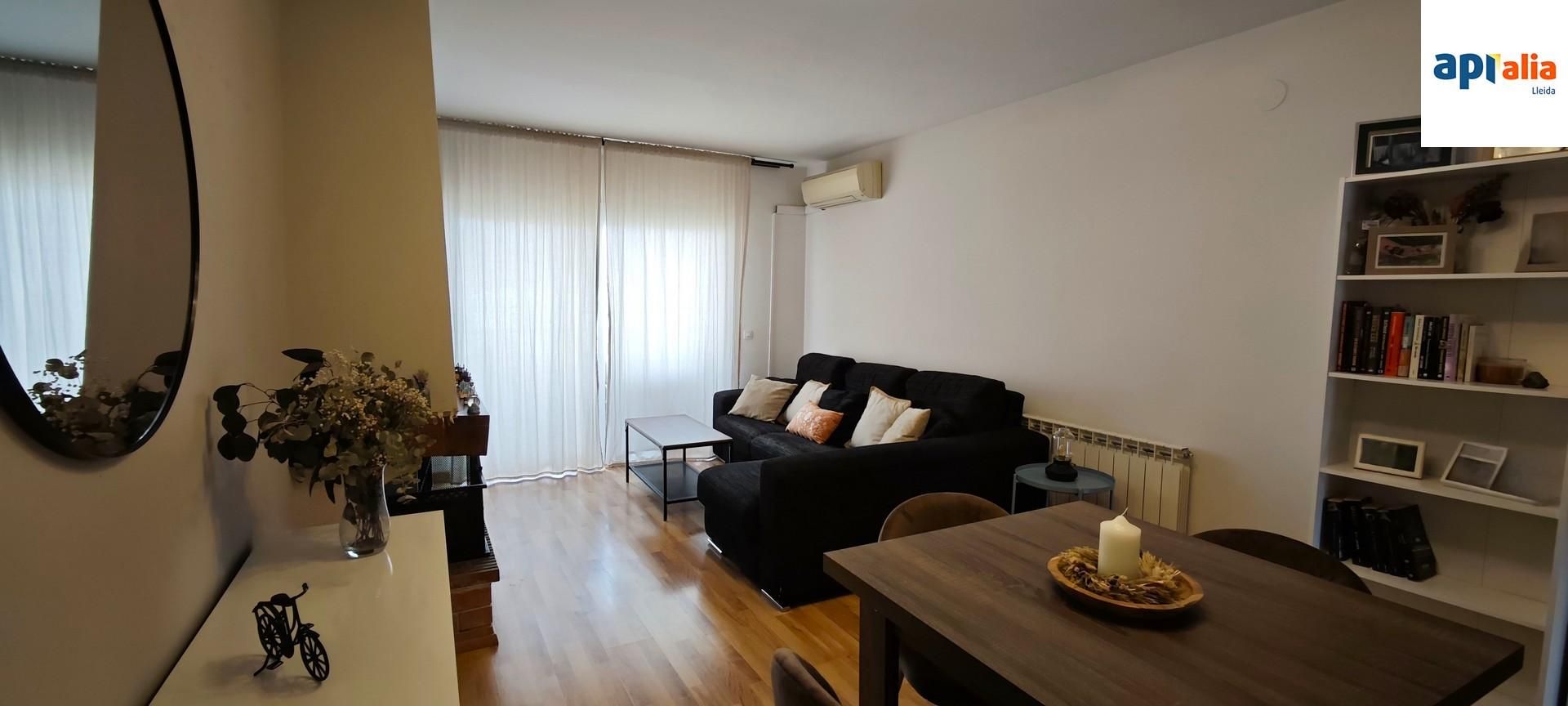 Sala de estar de Piso en venta en Alpicat con Calefacción