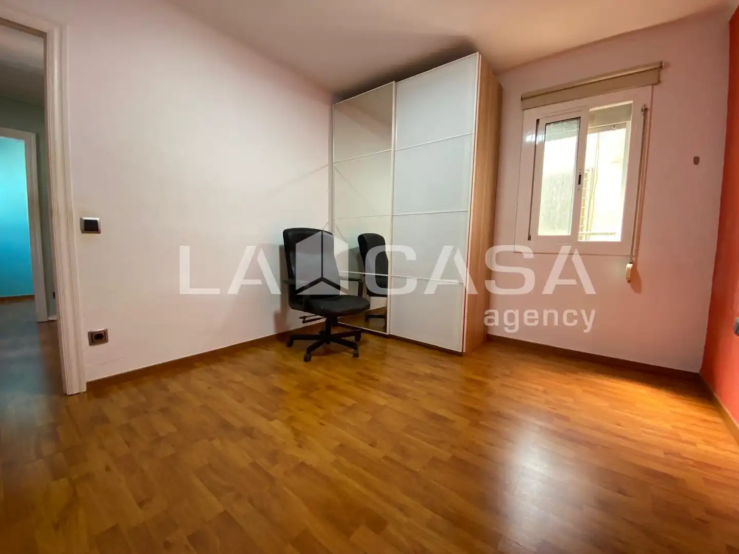 Ático en venta en Santa Coloma de Gramenet con Calefacción y Terraza