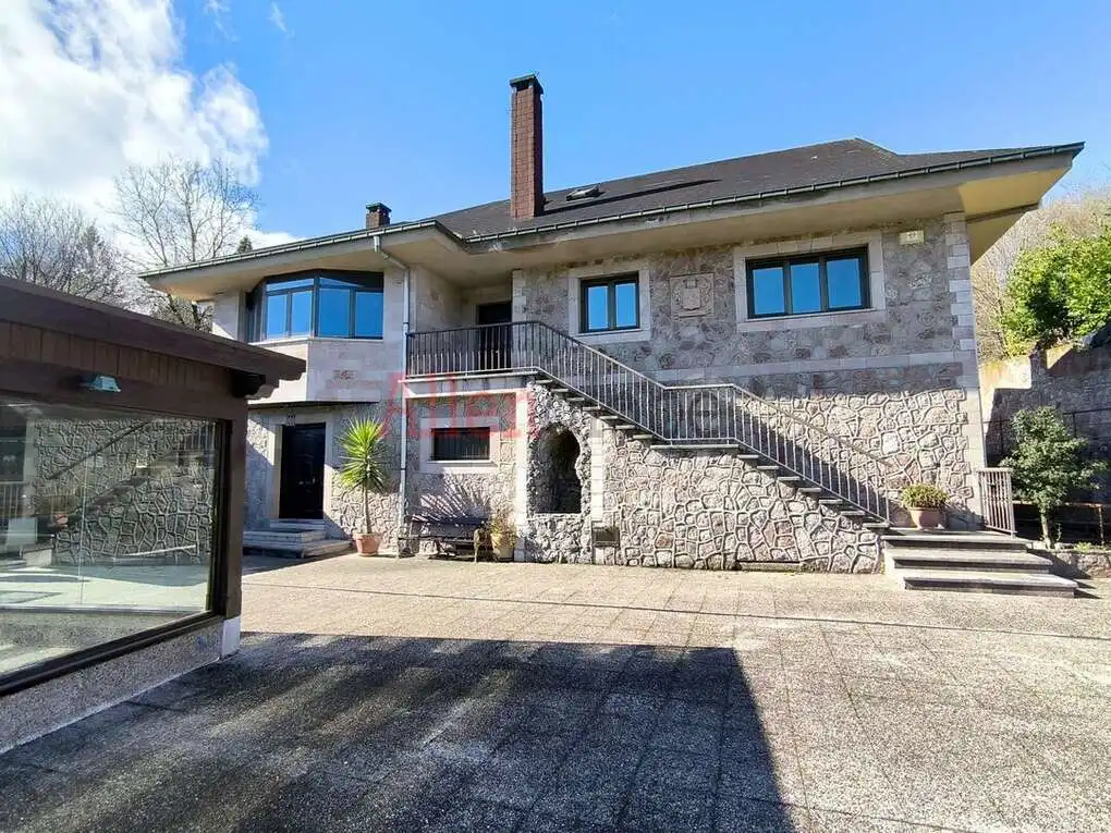 Villa mit Terrasse zum Verkauf in La Premaña, imagen 3