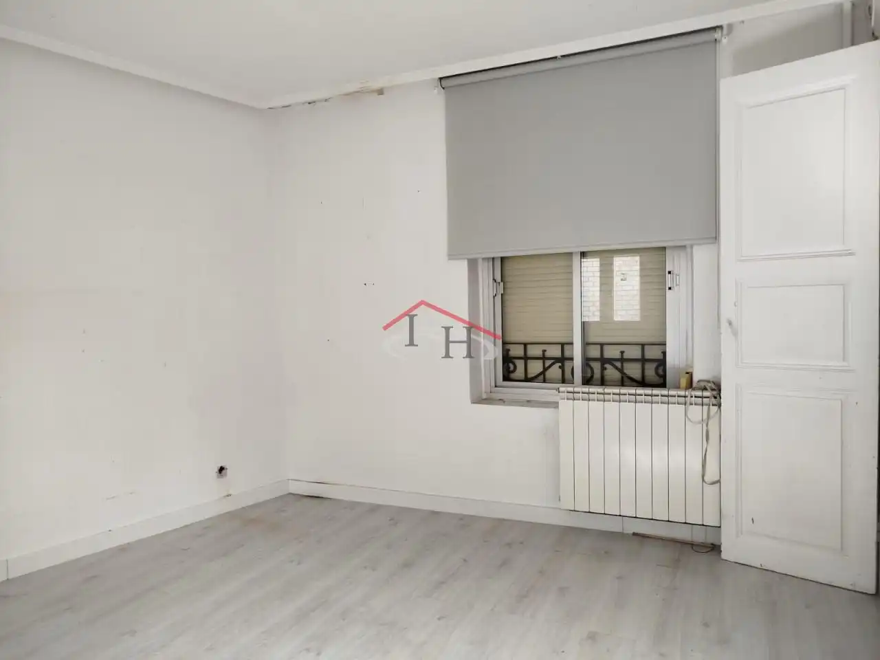 Habitación de Casa o chalet en venta en León Capital  con Calefacción y Terraza