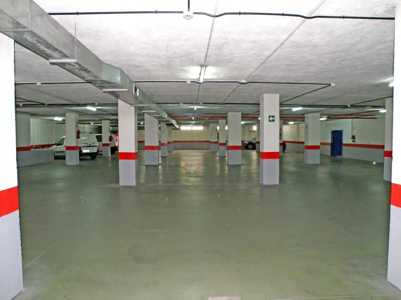 Parking de Oficina de alquiler en Coslada con Aire acondicionado y Calefacción