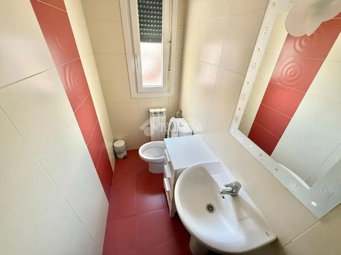 Bathroom of Flat for sale in Numancia de la Sagra