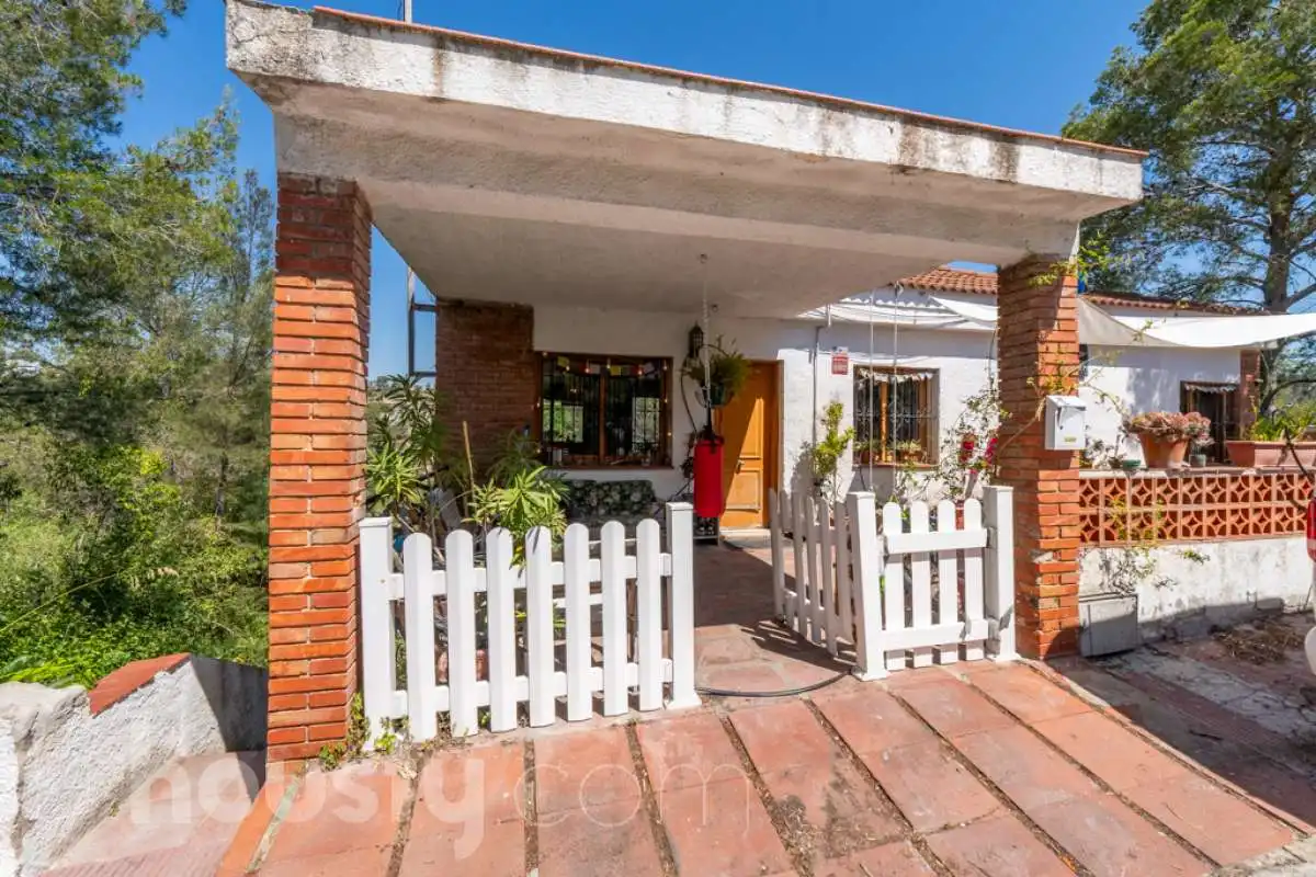 Exterior view of Houses for sale in Sant Pere de Ribes  with Private garden, Terrace and Storage room
