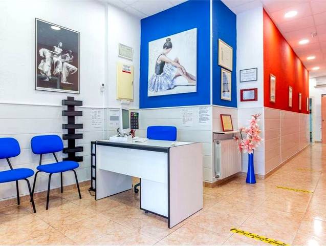 Local comercial en Alquiler en Carrer Guitarrista Tárrega en Pueblo