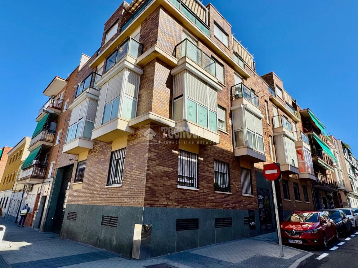 Piso en venta en C. del Grafito 27, Villaverde Alto, Villaverde,  Madrid Capital