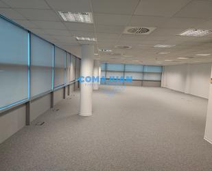 Office to rent in Badalona  with Air Conditioner