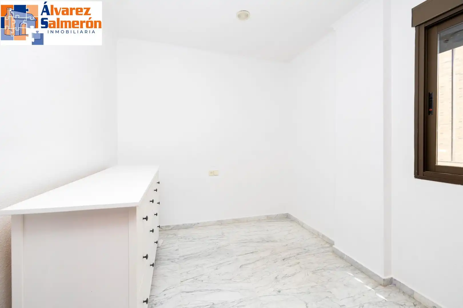 Piso en venta en Granada