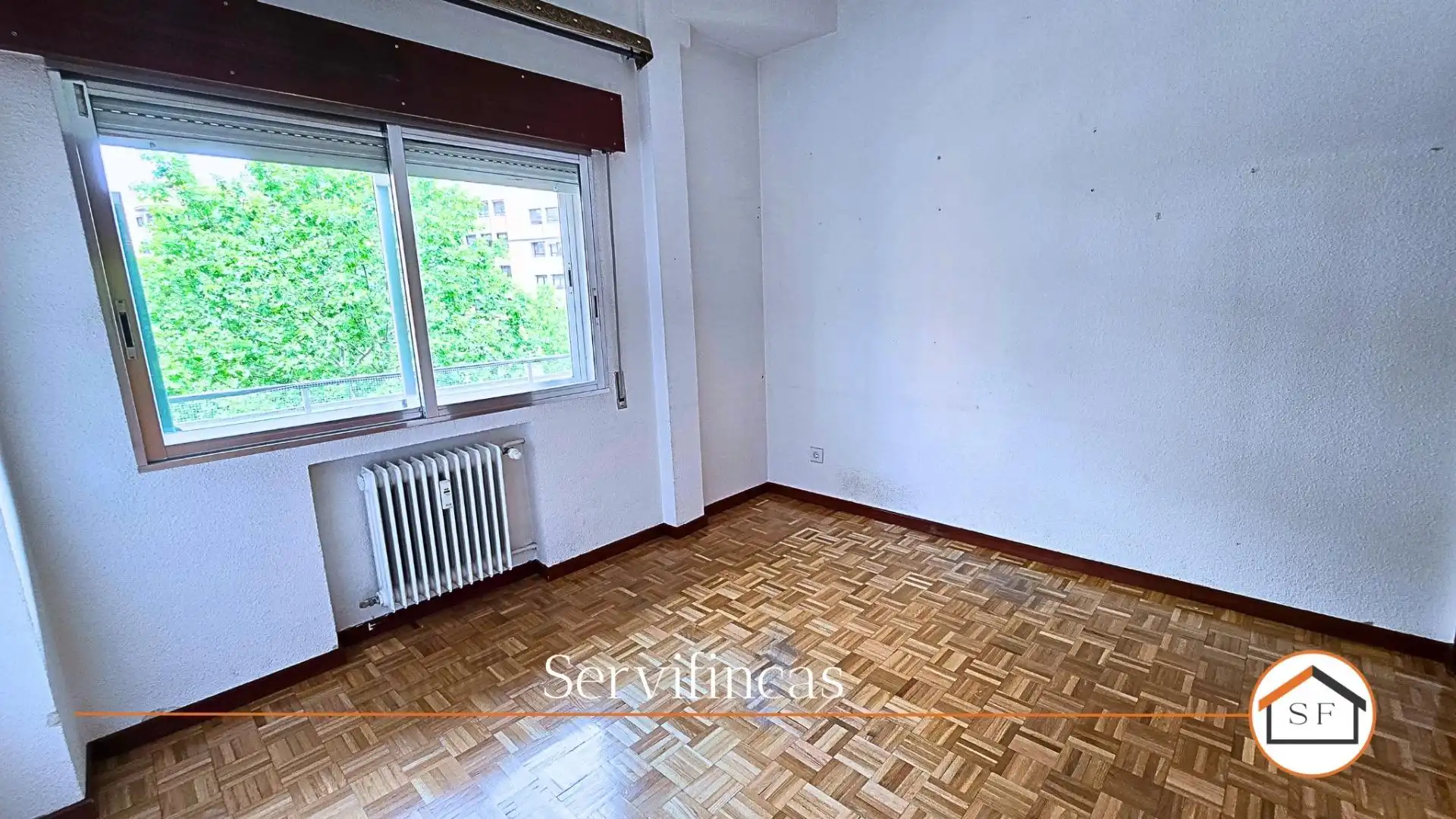 Bedroom of Flat for rent in Madrid  with Heating, Terrace and Balcony