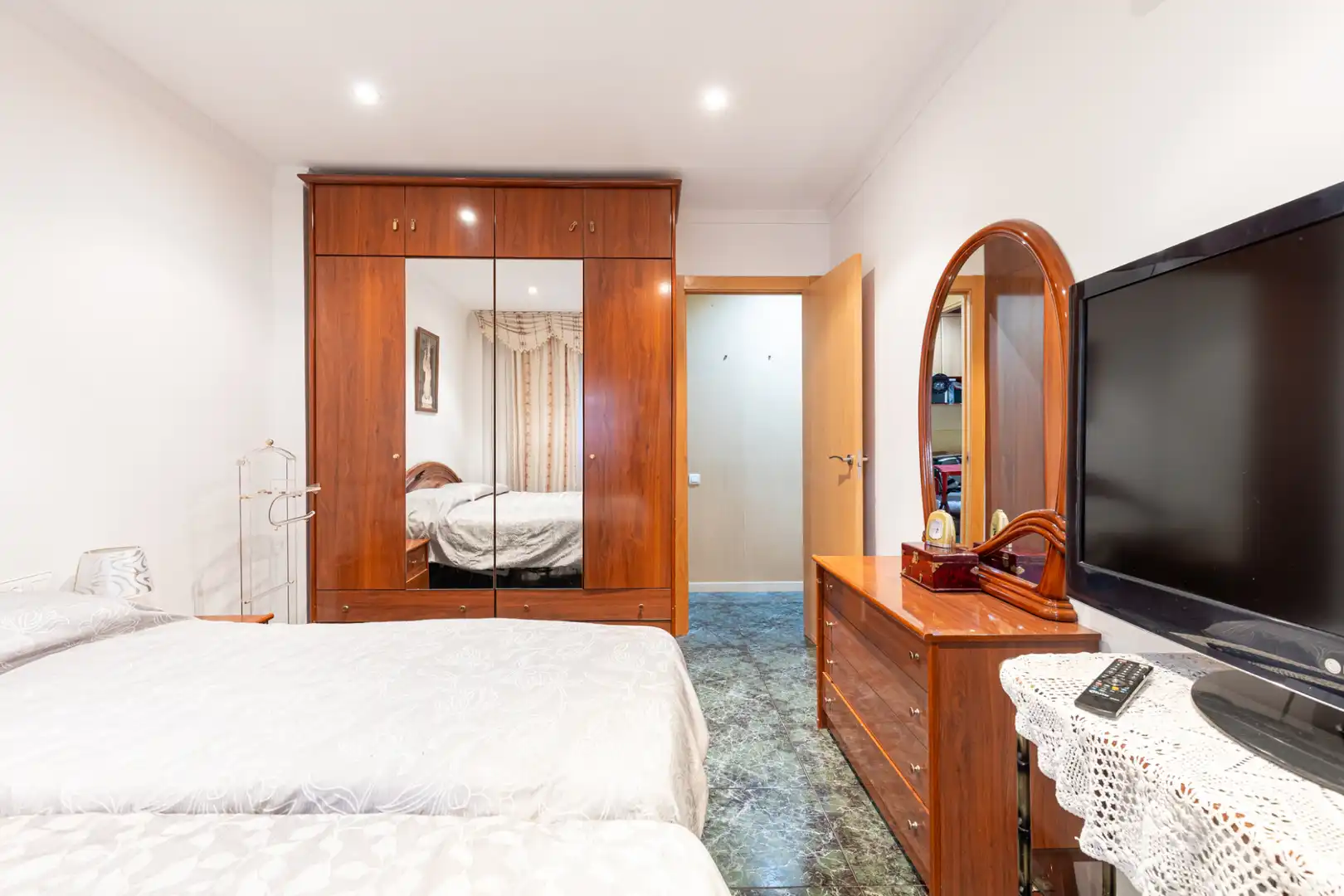 Bedroom of Flat for sale in Terrassa  with Air Conditioner, Heating and Terrace